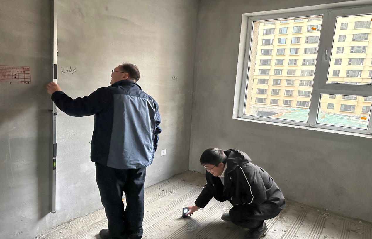 國宸小區(qū)一期多層住宅進(jìn)行分戶預(yù)驗(yàn)收工作