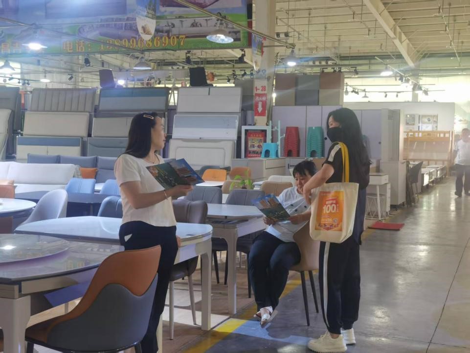 高溫下的“精準(zhǔn)叩門”：從招商政策解讀到痛點(diǎn)破解