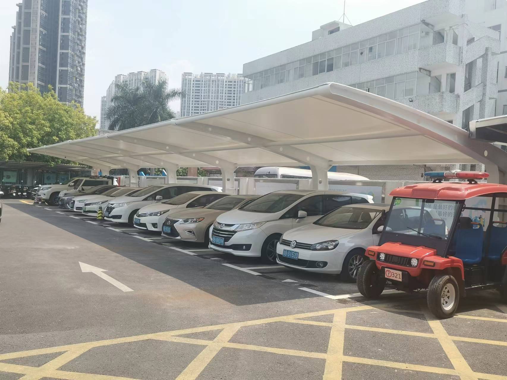 膜結(jié)構(gòu)停車篷