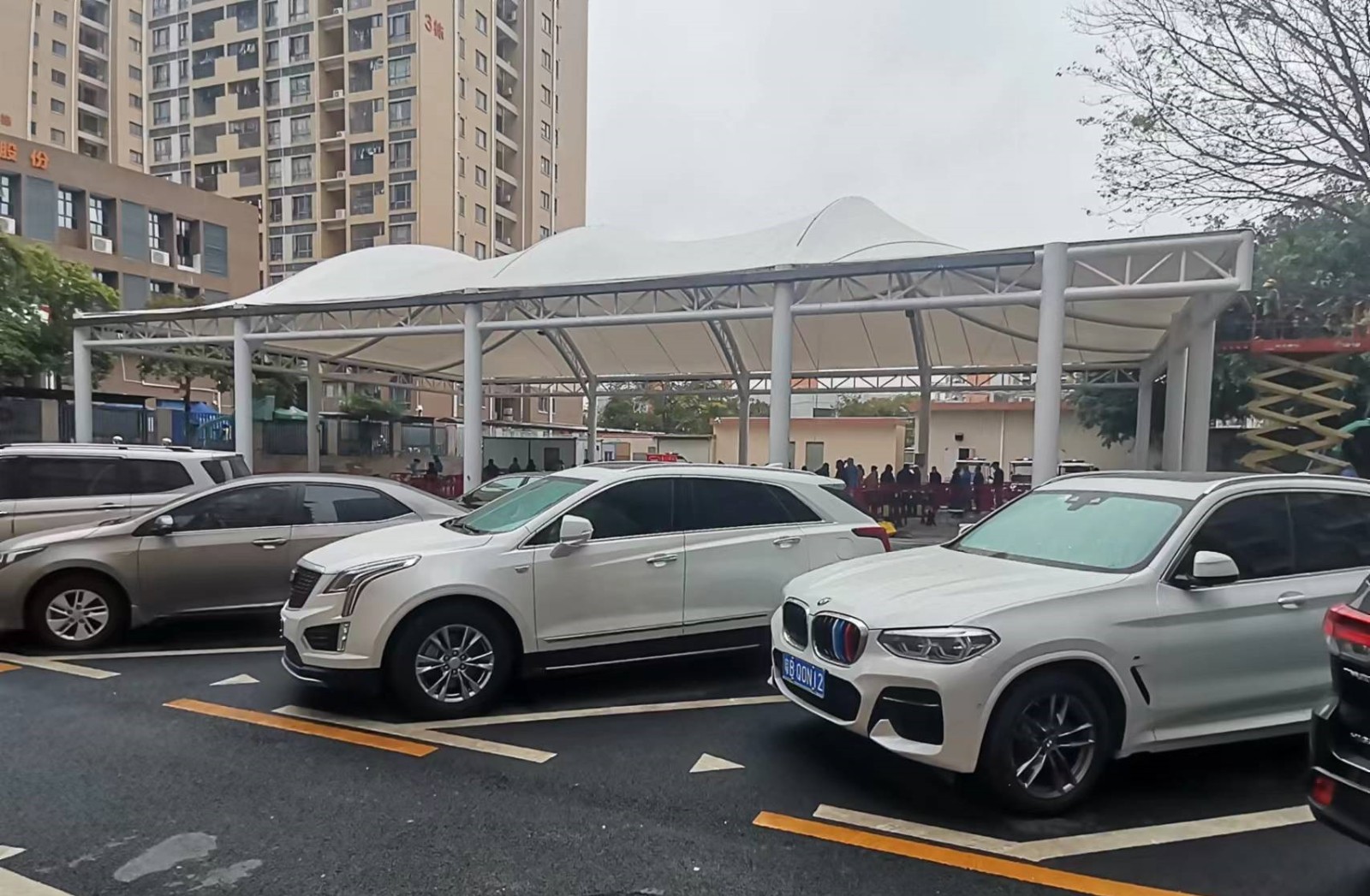 體育設(shè)施膜結(jié)構(gòu)遮陽篷